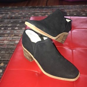 Caslon Ankle Bootie, Black Suede, sz 5.5, EUC